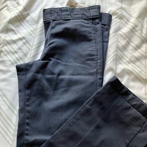 Men’s Dickie’s pants size 28 Navy